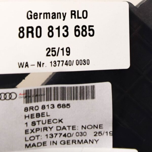 8R0813685 - NEW AUDI Q5 8R HITCH REAR BUMPER RELEASE LEVER LEFT INNER 8R0813685 ORIGINAL