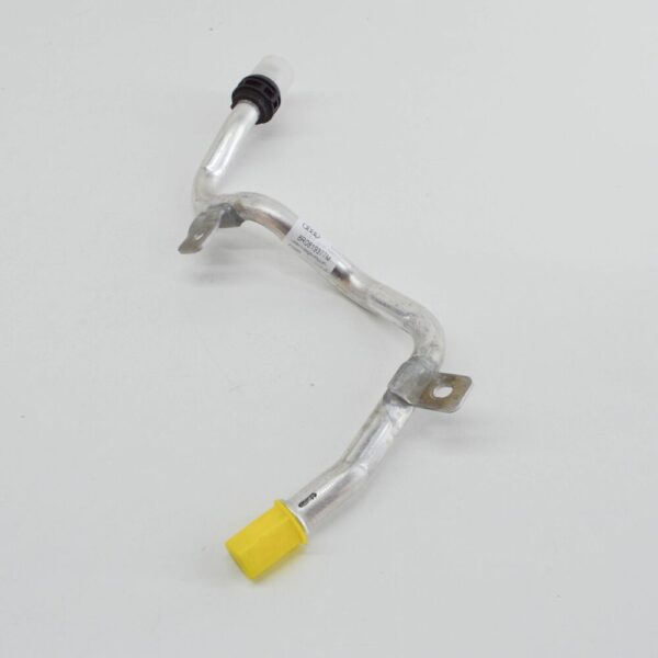8R0819377M - Audi Q5 8r parking heater coolant pipe 8R0819377M new original