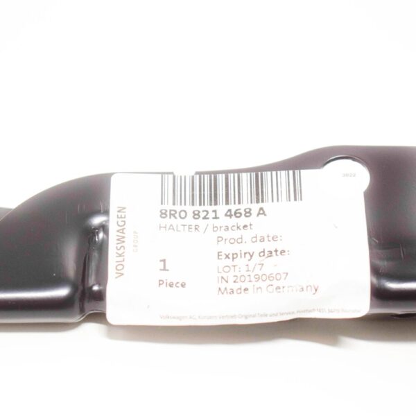 8R0821468A - NEW AUDI Q5 8R FRONT RIGHT FENDER BRACKET 8R0821468A 2013 ORIGINAL