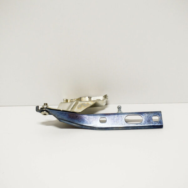 8R0823301A - NEW AUDI Q5 8R FRONT BONNET HOOD LID LEFT HINGE 8R0823301A ORIGINAL