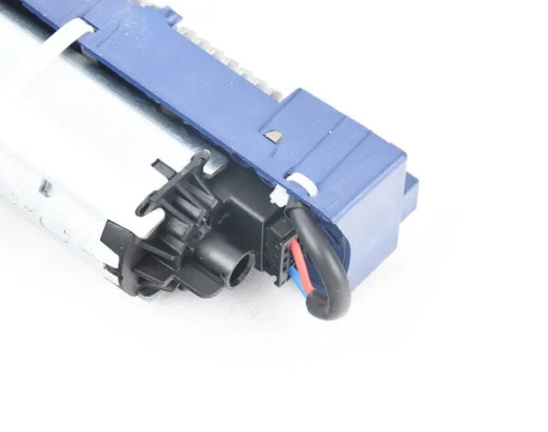 8R0827852B - NEW AUDI Q5 8R REAR RIGHT TAILGATE DRIVE UNIT 8R0827852B ORIGINAL