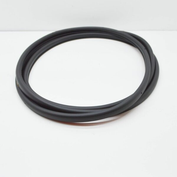 8R0837911L - NEW AUDI Q5 FRONT LEFT DOOR RUBBER SEAL 8R 8R0837911L 2013