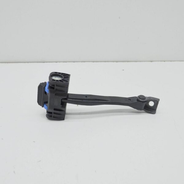8R0839249F - NEW AUDI Q5 8R REAR DOOR LIMITER CATCH 8R0839249F