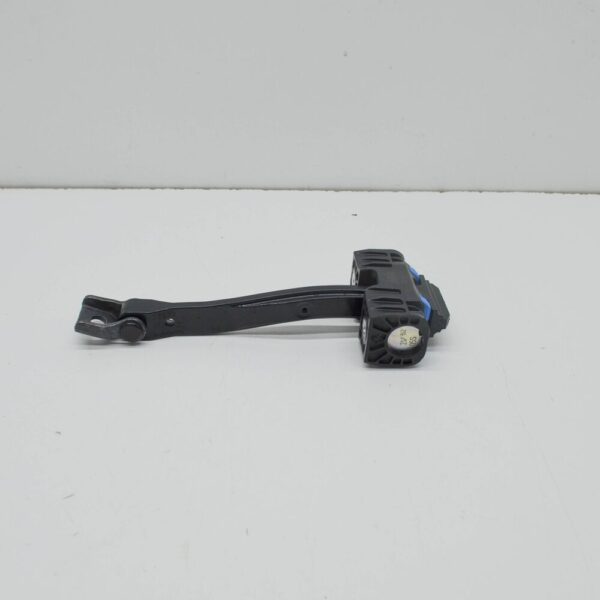 8R0839249F - NEW AUDI Q5 8R REAR DOOR LIMITER CATCH 8R0839249F