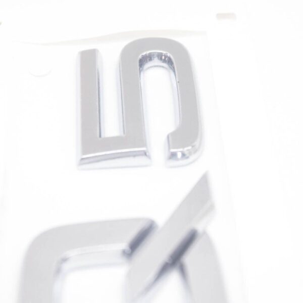 8R08537412ZZ - Audi Q5 8R Rear Boot Trunk Label Badge Decal Emblem 8R08537412ZZ NEW GENUINE
