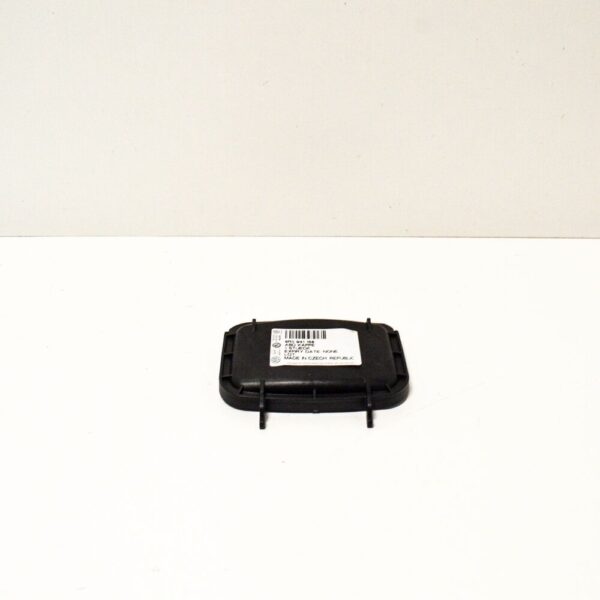 8R0941158 - AUDI Q5 8R HEADLIGHT OUTER CAP COVER 8R0941158 NEW GENUINE