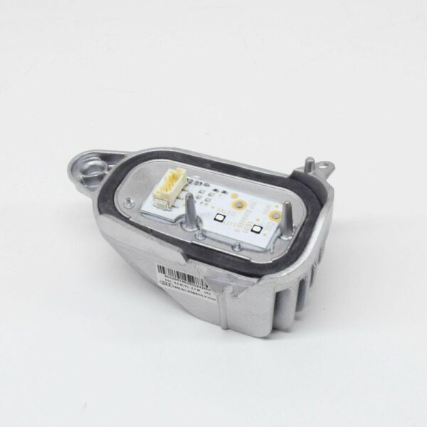 8R0941475B - NEW AUDI Q5 8R FRONT LEFT LED LIGHT CONTROL WITH HEAT SINK 8R0941475B ORIGINAL
