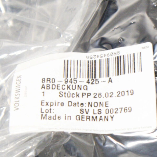 8R0945425A - NEW AUDI Q5 8R REAR LEFT TAIL LIGHT COVER CAP 8R0945425A ORIGINAL