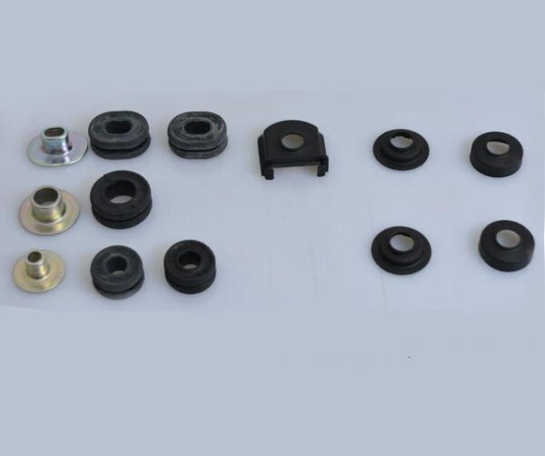 8R0998754 - New Audi RSQ3 8U Windscreen Wiper Linkage Attachment Kit 8R0998754 Genuine
