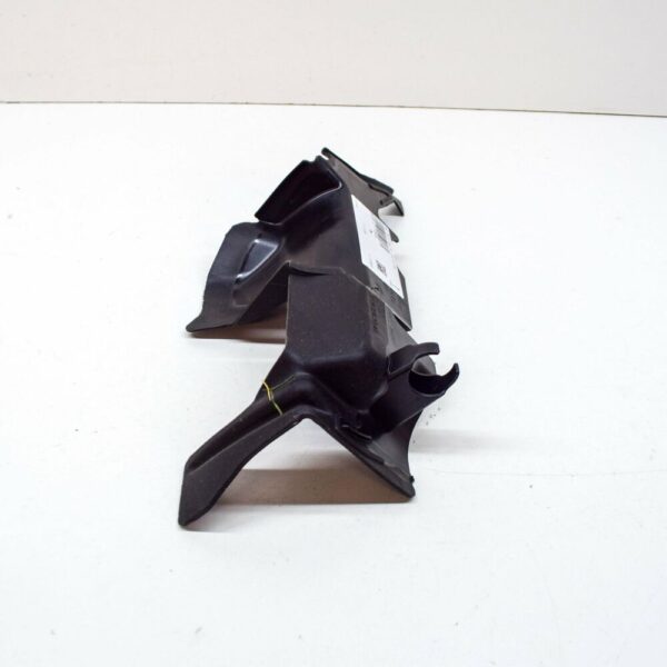8S0121284E - NEW AUDI TT RS FV 8S FRONT RIGHT RADIATOR AIR DUCT 8S0121284E