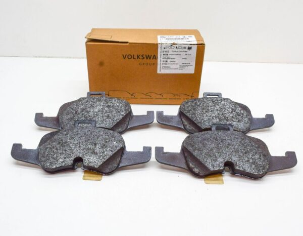 8S0698151G - NEW AUDI TT MK3 FV FRONT WHEEL BRAKE PADS SET 8S0698151G ORIGINAL