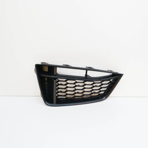 8S0807681BT94 - NEW AUDI TT FV FRONT LEFT AIR GUIDE GRILLE 8S0807681B T94 8S0807681BT94