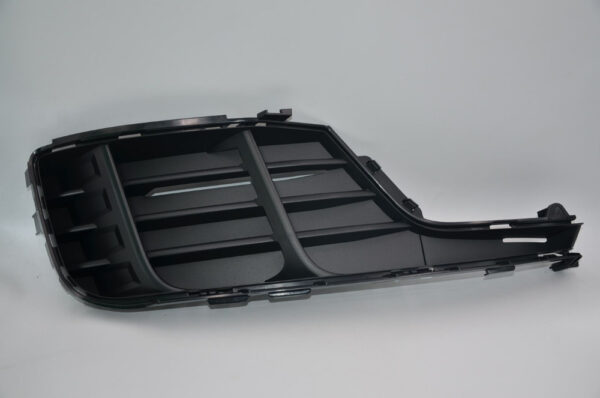8S0807684 - Audi TT FV air guide grille front right 8S0807684 9B9 8S08076849B9 NEW ORIGINAL