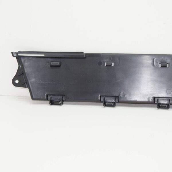 8S0853692B - Audi TT FV3 Medium Radiator Grill Locking Plate 8S0853692B NEW