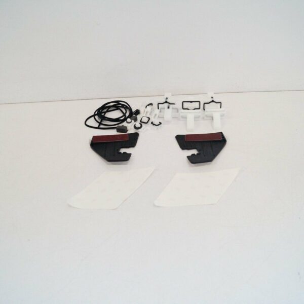 8S0898909 - NEW AUDI TT 8S ROCKER COVER FASTER SET 8S0898909