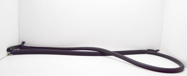 8S8831708B - UDI TT FV door gasket rubber front left 8S8831708B NEW
