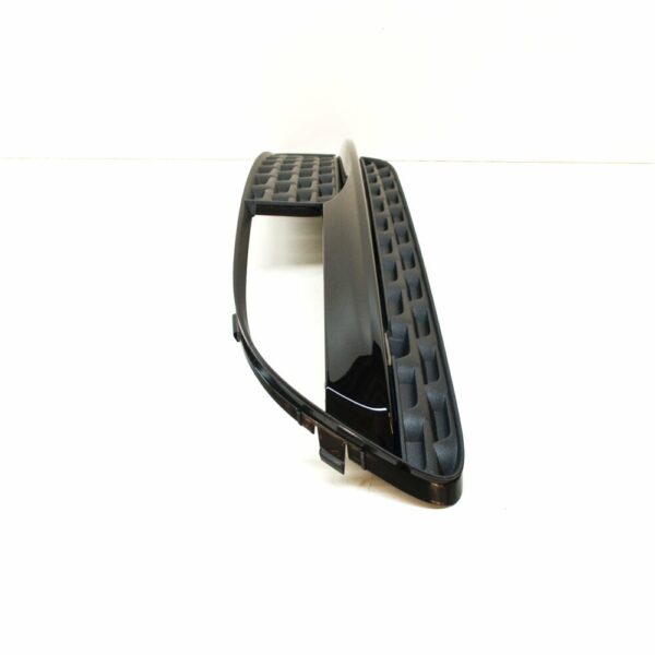 8T0807682H01C - NEW AUDI A5 8T RIGHT SIDE LIGHT FOG GRILLE 8T0807682H01C 8T0807682H 01C