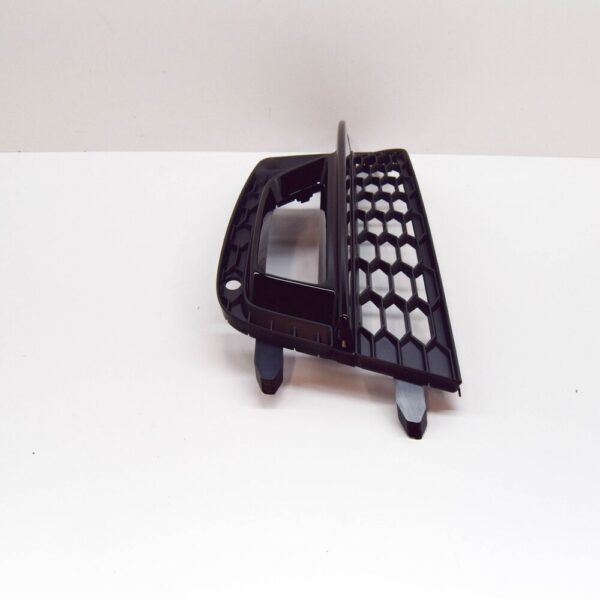 8T0807682Q - AUDI A5 Sportback 8T Front Right Air Guide Grille 8T0807682Q01C NEW GENUINE