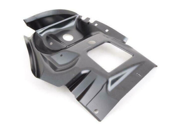 8T0809650A - NEW AUDI A5 8F REAR RIGHT TAIL LIGHT POCKET INSERT PLATE 8T0809650A ORIGINAL