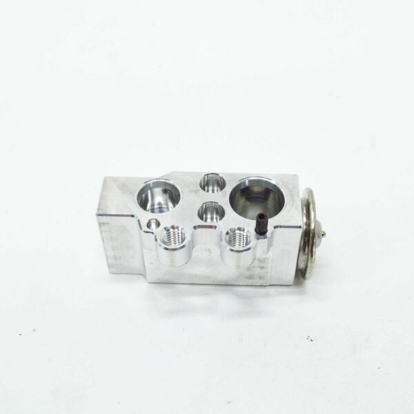8T0820679A - NEW AUDI A4 B8 EXPANTION VALVE AIR CONDITIONING 8T0820679A