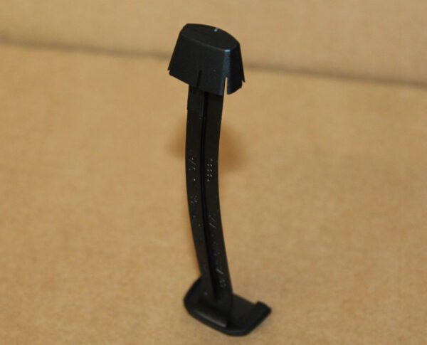 8T0837109 - NEW AUDI RSQ3 8U FRONT DOOR HANDLE SLIDE VALVE 8T0837109 ORIGINAL
