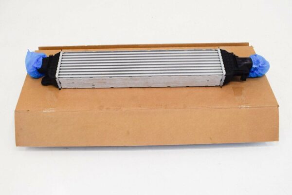 8U0145803F - NEW AUDI Q3 8U INTERCOOLER RADIATOR 8U0145803F