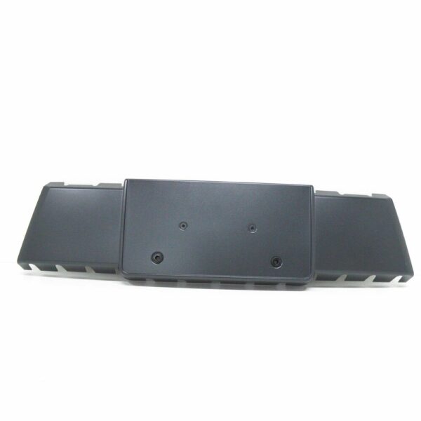 8U08072851QP - NEW AUDI Q3 8U FRONT BUMPER LICENSE PLATE HOLDER 8U08072851QP 2014