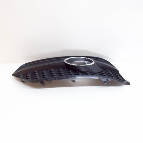 8U0807681ESP9 - NEW AUDI Q3 8U FRONT BUMPER LEFT FOG LIGHT GRILLE  8U0807681ESP9 ORIGINAL