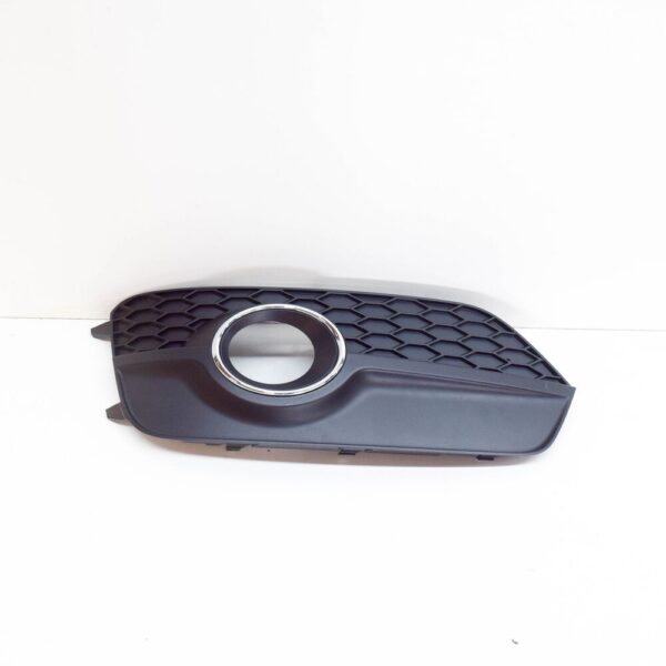 8U0807681ESP9 - NEW AUDI Q3 8U FRONT BUMPER LEFT FOG LIGHT GRILLE  8U0807681ESP9 ORIGINAL