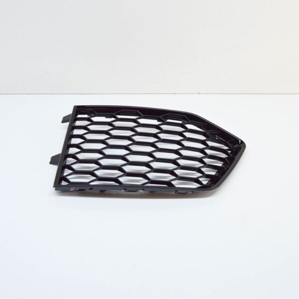 8U0807681MT94 - NEW AUDI RS Q3 8U FRONT LEFT AIR GUIDE GRILLE 8U0807681MT94