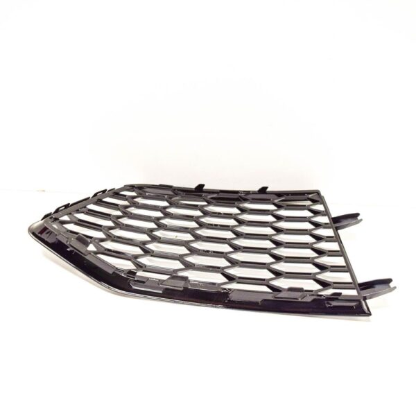 8U0807682GT94 - Audi Q3 8U RS front bumper right ventilation grille 8U0807682GT94 NEW