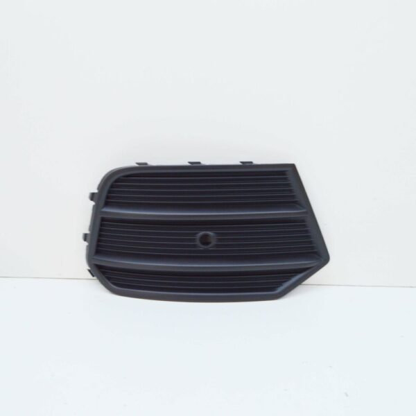 8U0807682Q4U8 - NEW AUDI Q3 8U FRONT RIGHT BUMPER GRILL 8U0807682Q4U8