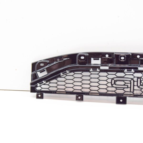 8U0807683B - AUDI RS Q3 8U FRONT BUMPER CENTRE GRILLE 8U0807683BT94 NEW GENUINE