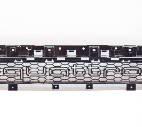 8U0807683B - AUDI RS Q3 8U FRONT BUMPER CENTRE GRILLE 8U0807683BT94 NEW GENUINE