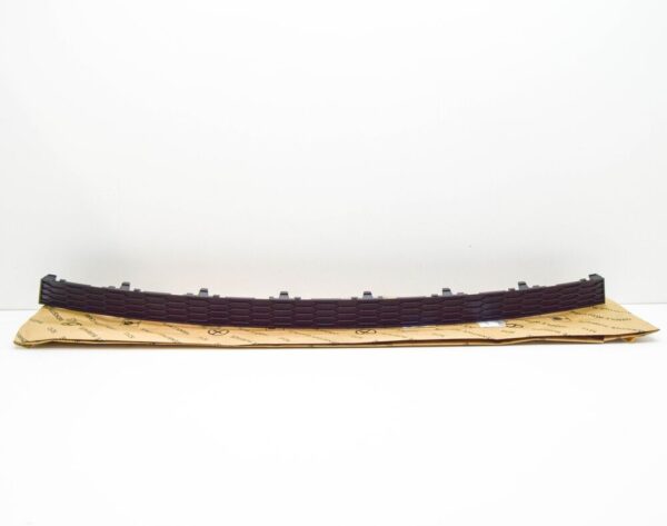 8U0807823A4U8 - NEW AUDI Q3 8U REAR BUMPER CENTER LOWER TRIM 8U0807823A4U8 ORIGINAL