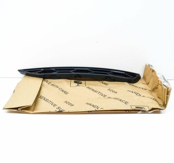 8U0807925T94 - NEW AUDI Q3 8U FRONT LEFT BUMPER LOWER GRILLE TRIM 8U0807925T94