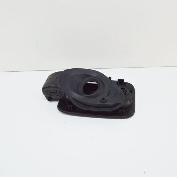 8U0809906C - Audi Q3 8U Rear Fuel Filler Housing 8U0809906C NEW GENUINE