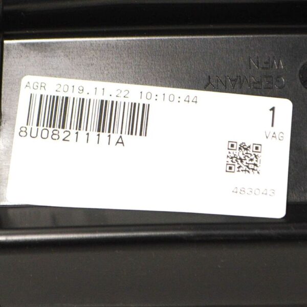 8U0821111A - NEW AUDI Q3 8U CLOSING ELEMENT LEFT FRONT 8U0821111A ORIGINAL