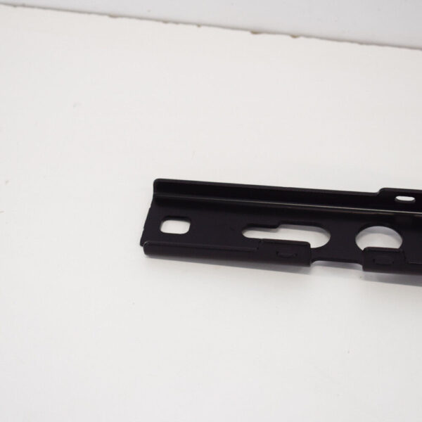 8U0823301 - NEW AUDI Q3 8U BONET LEFT SIDE HINGE 8U0823301