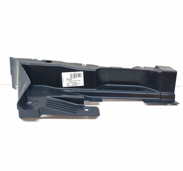 8U0825213E - NEW AUDI Q3 8U ENGINE MUD COVER 2.0 PETROL 8U0825213E 2014