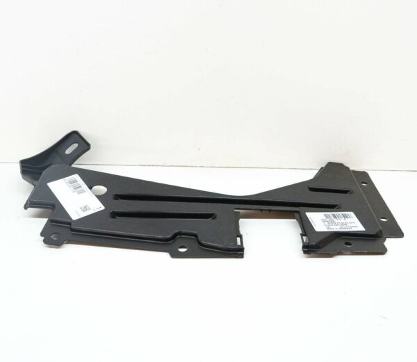 8U0825215B - NEW AUDI Q3 8U REAR LEFT SIDE UNDERBODY COVER 8U0825215B ORIGINAL