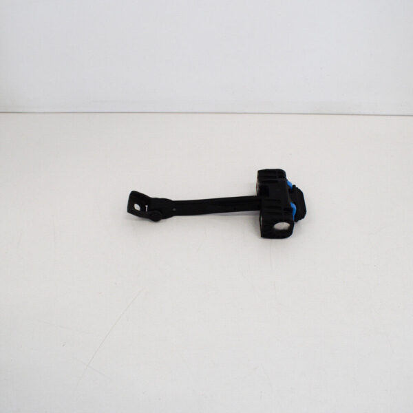 8U0837249C - NEW AUDI Q3 8U DOOR LATCH CATCH 8U0837249C ORIGINAL