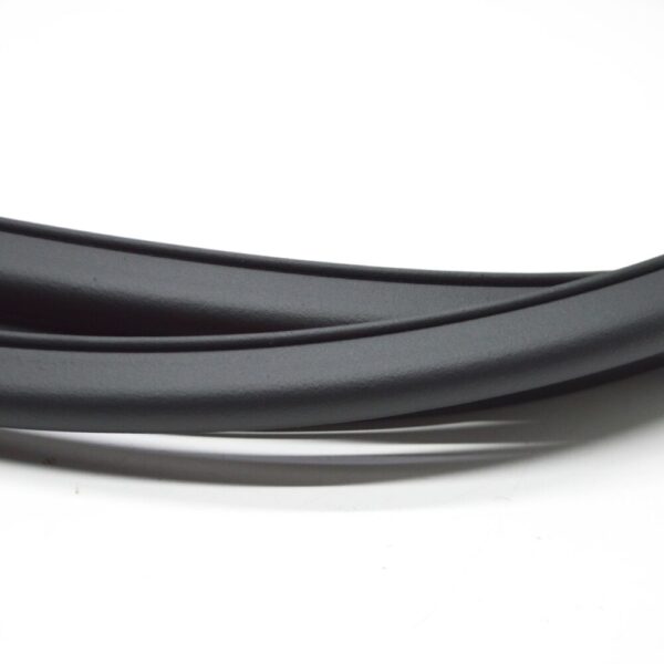 8U0839912B - AUDI Q3 8U Rear Right Door Seal Rubber 8U0839912B NEW