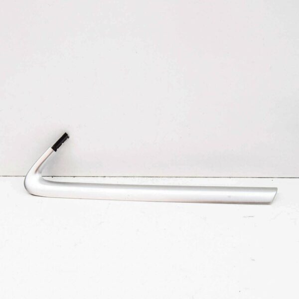 8U08533452ZZ - NEW AUDI Q3 8U REAR LEFT QUARTER GLASS MOULDING 8U0853345A1L1