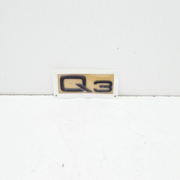 8U0853741AT94 - NEW AUDI Q3 8U REAR EMBLEM BADGE 8U0853741AT94