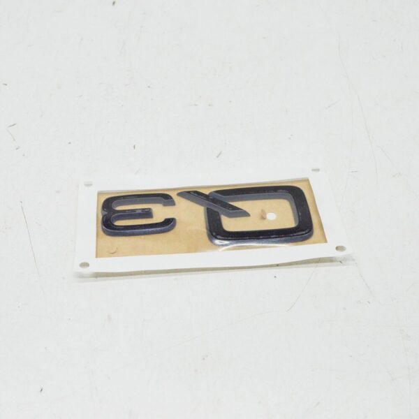 8U0853741AT94 - NEW AUDI Q3 8U REAR EMBLEM BADGE 8U0853741AT94