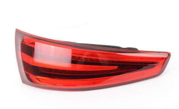 8U0945093D - NEW AUDI Q3 8U REAR LEFT LED TAILLIGHT 8U0945093D ORIGINAL