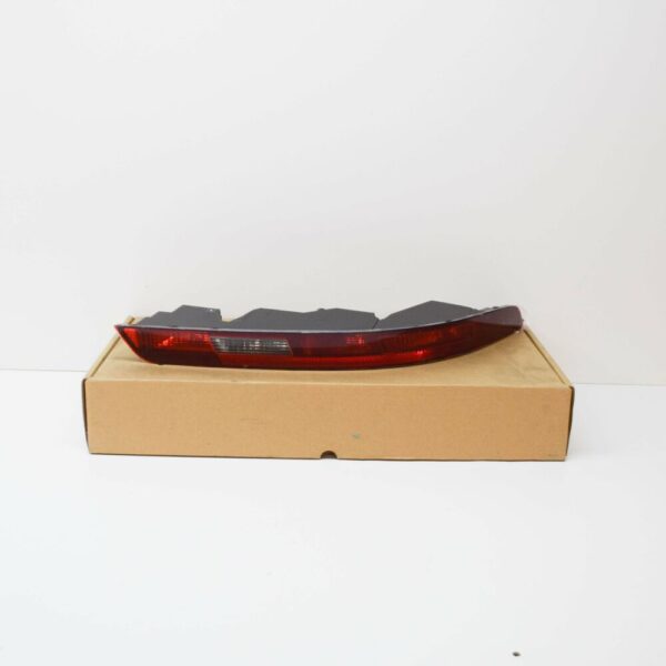 8U0945096C - OEM AUDI Q3 8U REAR RIGHT TAIL LIGHT LAMP 8U0945096C GENUINE
