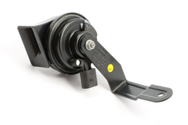 8U0951209 - Audi Q3 8U left side low tone horn 8U0951209 NEW ORIGINAL
