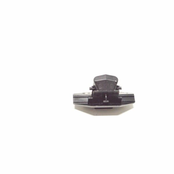 8U0955160D - NEW AUDI Q3 8U FRONT BUMPER RIGHT CAP BRACKET 8U0955160D 2015 ORIGINAL